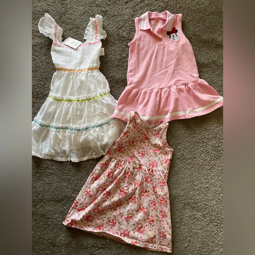 Size 4 girls dresses - Picture 1 of 7